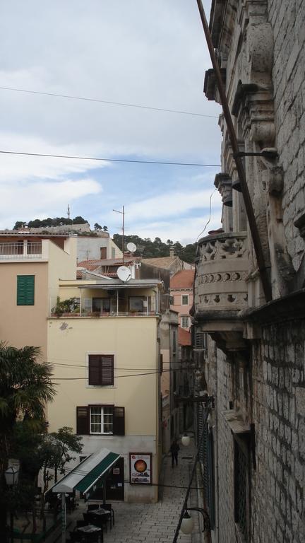 Apartments Cico Šibenik Exteriör bild